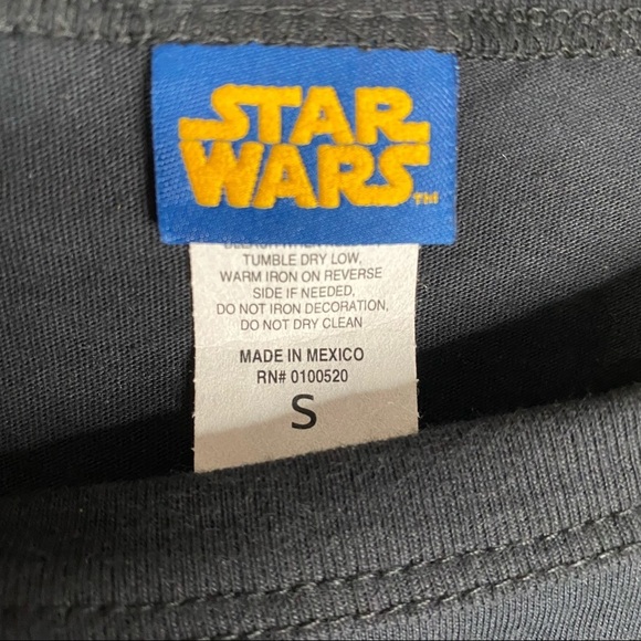 Star Wars Dark Side Made Me Do It Darth Vader Black T-Shirt Small S Fandom - Picture 3 of 8